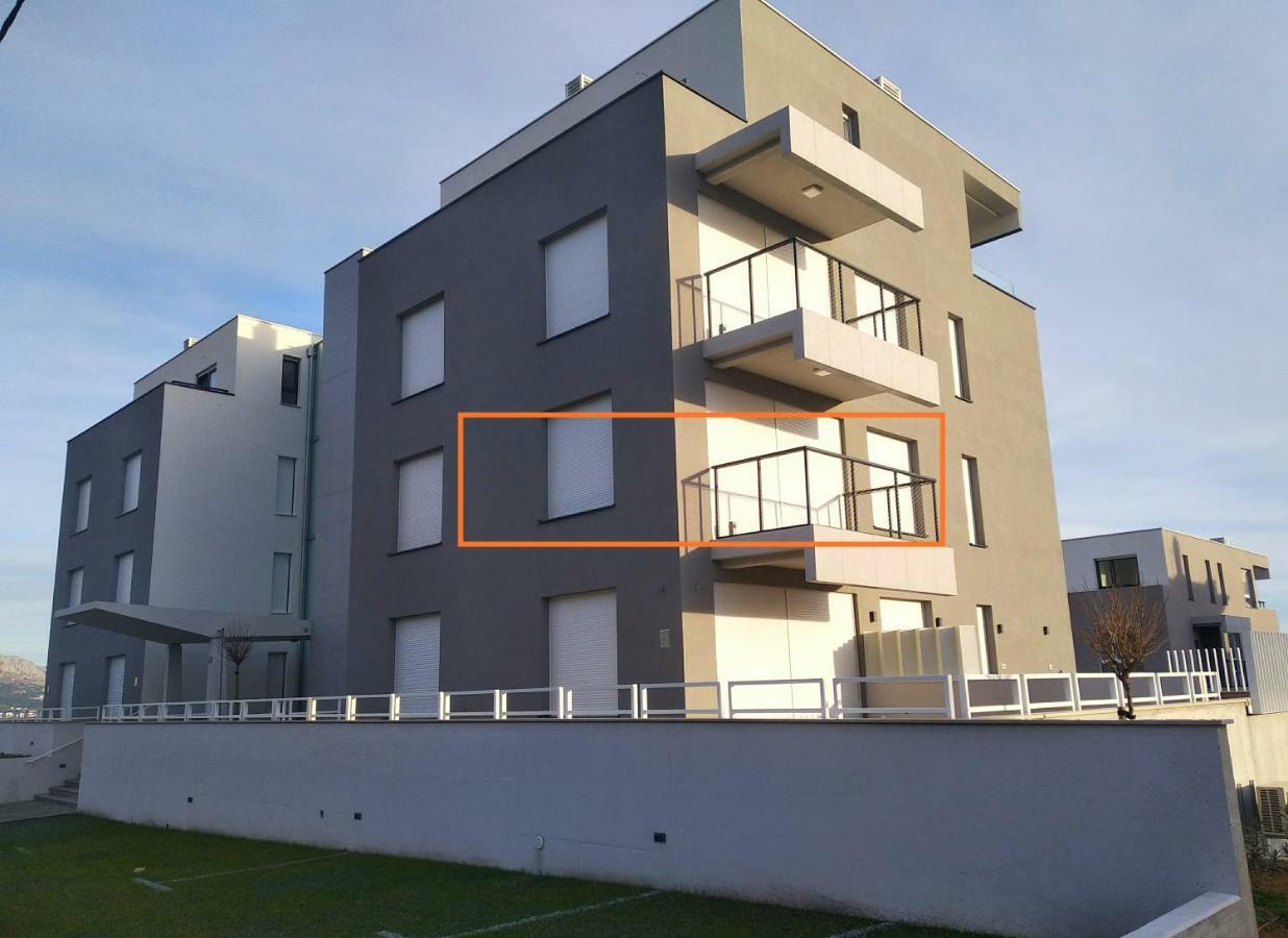 Apartma Mm